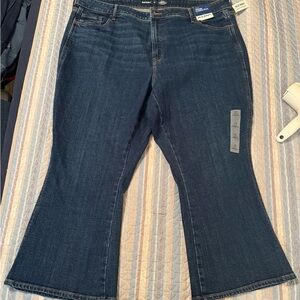Old Navy Dark Indigo Cropped Flare Jeans